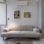 Apartament Principe Real Charm By Lovelystay