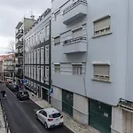 Apartment Principe Real Charm By Lovelystay Lisbon